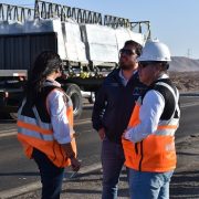 Delegado inspeccionó terreno en el que se construirá nueva Avanzada Aduanera de Quillagua y verificó los trabajos de mitigación en la Ruta 5 Norte.