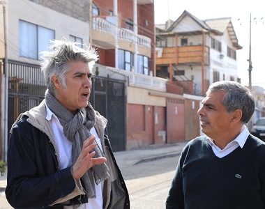 Concejo municipal aprueba participación de arquitecto de renombre internacional, Alejandro Aravena en proyección sur de Iquique