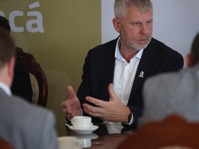 Empresa checa invertirá cerca de 8 millones de dólares en el inicio de sus operaciones en Tarapacá