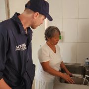 Agencia Chilena para la Inocuidad y Calidad Alimentaria visita a emprendedoras y lidera comisión asesora de Tarapacá