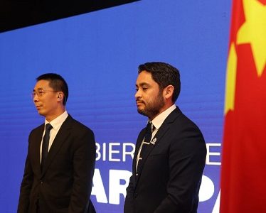 Gobernador Carvajal presentó nuevo modelo de desarrollo para Tarapacá ante Embajador de la República Popular China en Chile