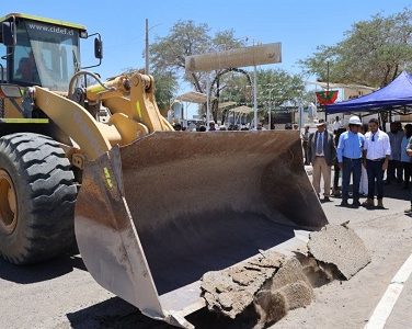 Destinan más de 157 millones para las obras de conservación de calle «Andrés Farías» principal acceso al pueblo de La Tirana