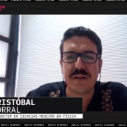 Director de Investigación UNAP explica detalles   de mecánica cuántica a públicos de todas las edades