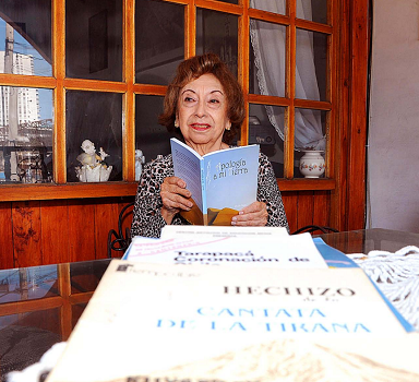 Centro Cultural Viola Fénix  edita libro de distribución gratuita «Y comenzaron a olvidarme», sobre la vida y trayectoria de Iris di Caro.