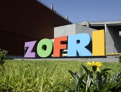 Más de 3.3 millones de visitas en Mall ZOFRI en primer semestre. Ventas disminuyeron, pero menos que en el retail