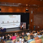 Más de un centenar de personas congregó seminario “Huantajaya y la Ruta de la Plata”, realizado  en el Centro Cultural de Alto Hospicio