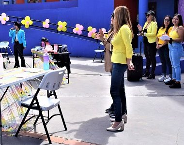 Docentes y estudiantes  de carrera de Fonoaudiología de la UNAP difundieron la importancia de cómo cuidar la voz  