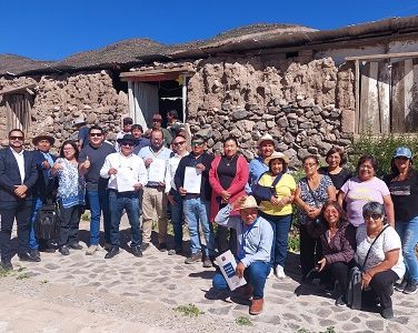 Para favorecer usos sociales del territorio, Bienes Nacionales entrega 26 concesiones de uso gratuito en Tarapacá, en beneficio de comunidades indígenas