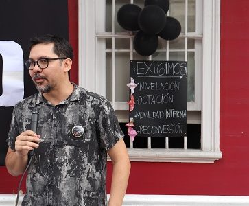 Un paro Total, sin turnos especiales iniciaron los funcionarios de la Seremi de las Culturas de Tarapacá