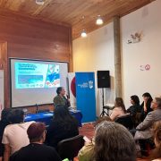 INDH y Colegio de Periodistas realizan reconocimiento póstumo a radiodifusor por su aporte en la lucha contra la dictadura y hallazgo de fosa de Pisagua