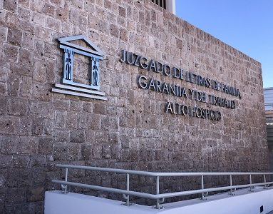 Prisión preventiva para exfuncionarios MAHO, imputados por malversación y lavado de dinero. Querellante particular espera que sean condenados con cárcel efectiva