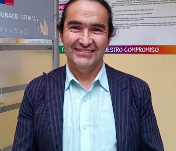 Funcionario de carrera Marcelo Rebolledo asume como director de Junaeb Tarapacá. Liderará  un equipo regional de 23 funcionarias y funcionarios.