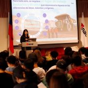 Día Internacional de la Mujer en Minería: Realizan seminario para incentivar y fomentar participación femenina en esa industria.