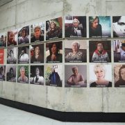 Imágenes de dos mujeres Tarapacá, defensoras de DD.HH son parte de la  muestra “50 años, 50 mujeres” inaugurada en el Metro de Santiago