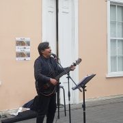 Trovador Urbano Harold Hurtado, presentó su obra musical “Antojadizo acorde para un relato”