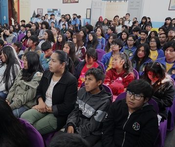 Más de 200 estudiantes de Tarapacá conocen herramientas tecnológicas para desarrollar proyectos de investigación escolar