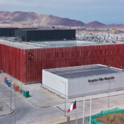 Hospital de Alto Hospicio logra reconocimiento a nivel nacional como edificio sustentable, eficiencia energética y confor ambiental para usuarios  