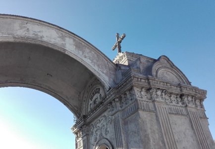 En el Día de todos los Santos, Circuito Patrimonial Funerario por construcciones históricas y póstumas del Cementerio N° 1 de Iquique