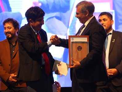 Municipalidad de Iquique llama a la comunidad a postular nombres de hombres y mujeres para distinciones honoríficas 2023