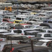 Abogada iquiqueña interpone Recurso de Amparo Económico en Corte de Santiago, alegando que sello rojo para ciertos vehículos Zofri, es ilegal y que debe dejarse sin efecto
