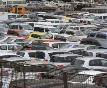 Abogada iquiqueña interpone Recurso de Amparo Económico en Corte de Santiago, alegando que sello rojo para ciertos vehículos Zofri, es ilegal y que debe dejarse sin efecto