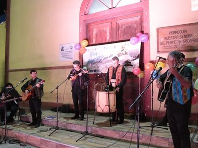 En grande coloraínos celebraron el aniversario de su histórico barrio, cuyos inicios se remontan a más de 150 años