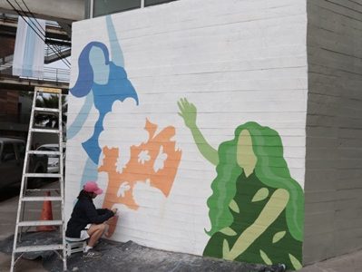 Municipalidad de Iquique entrega a la comunidad dos murales conmemorativos en edificio consistorial  alusivas a su 144° aniversario 