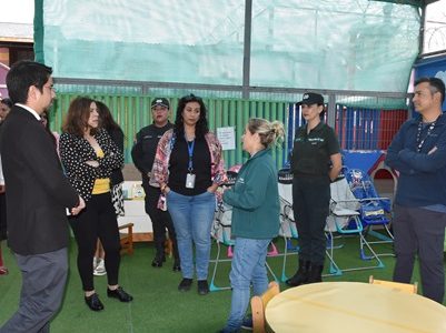 Coordinadora Nacional del programa “Mi Abogado” visitó el CCP de Iquique para conocer situación de mujeres internas junto a sus hijos menores de 2 años