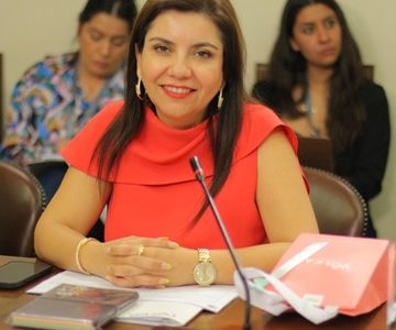 Diputada Astudillo sobre plebiscito: «Sigue pendiente el anhelo de hacer de nuestra Constitución La Casa de Todos»,