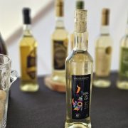 Vino del Desierto realiza su tradicional Encorche, homenajeando a Attilio Gattavara, uno de los primeros beneficiarios del proyecto