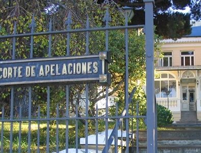 Corte de Punta Arenas ordena al fisco indemnizar a hermanas víctimas de detención ilegal, apremios y abuso sexual en 1984