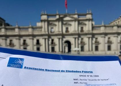 Alcaldes de ciudades puerto piden extender “Acuerdo por Valparaíso” a todo el país