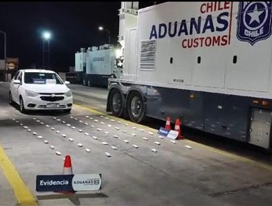 En Aduana de Quillagua interceptan a camión que transportaba más de 12 kilos de droga ketamina