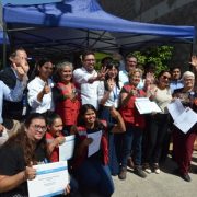 Entregan reconocimiento a recicladoras y recicladores que obtuvieron certificados de competencias  laborales otorgados por ChileValora