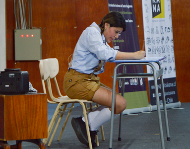 Espacio Akana llevó el teatro a dos establecimientos educacionales de Alto Hospicio. Financiamiento proviene del 8% FNDR de Cultura 2023.