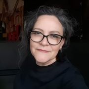 Vestuario teatral: Un tesoro de patrimonio político y social