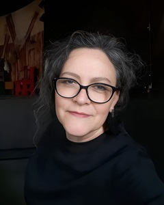 Vestuario teatral: Un tesoro de patrimonio político y social
