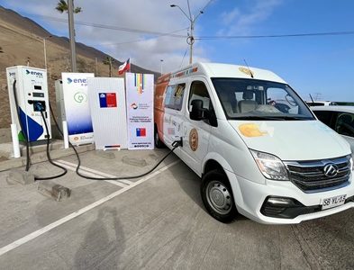 Inauguran nuevo punto de Carga Rápida para vehículos eléctricos en Iquique, acelerando el proceso de electromivilidad