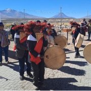 Inaugura pavimentos participativos en el pueblo de Escapiña,  comuna de Colchane, correspondiente al plan de inversión sectorial para 10 localidades de comuna fronteriza
