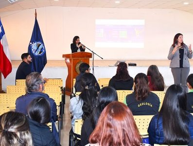 UNAP inicia preuniversitario gratuito, que incluye la exploración vocacional y  que favorecerá a estudiantes de 31 liceos y colegios de Tarapacá