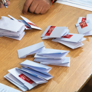 Partió la campaña para las Elecciones  Regionales y Municipales que se realizarán durante dos días,  26 y 27, con voto obligatorio
