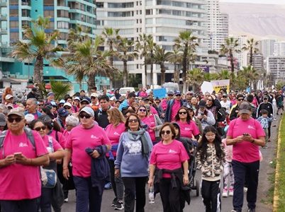 Masiva participación de personas mayores en Corrida Ariel Standen, reunió a más de dos mil personas en Parque Playa Brava