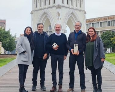 Alberto Prado Díaz, recibe “Premio Patricio Advis 2024”, que otorga la Delegación Tarapacá, del Colegio de Arquitectos y Arquitectas de Chile