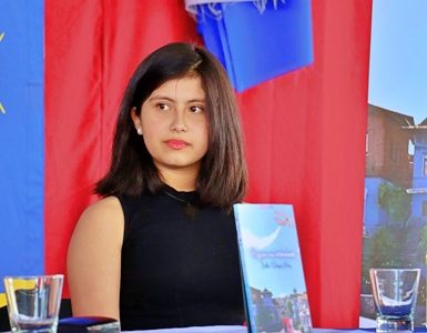 Declaran Ciudadana Destacada a escritora piqueña de 12 años, Sofía Vásquez Pérez, que ya publicó su primer libro  llamado “Espero no extrañarte”