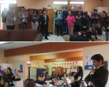 Profesores del Instituto Comercial Baldomero Wolnitzky , en protesta por el equipo directivo del establecimiento