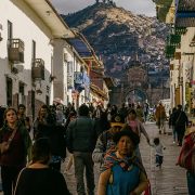 Reflexionan en torno a la importancia del aymara en la educación: Más que un idioma, un patrimonio vivo
