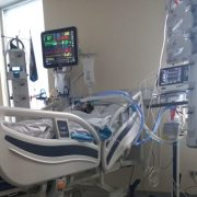 En estado crítico se encuentra niño iquiqueño de 12 años, hospitalizado en Santiago, prioridad nacional para trasplante hepático