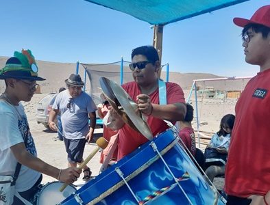 Taller de Lakitas Candelaria, en pueblo de Corza, permite rescatar y revitalizar prácticas de la cultura originaria