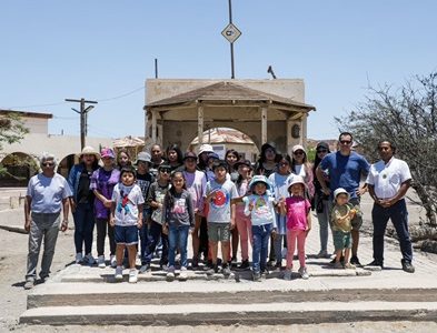 Delegación de estudiantes de Mamiña visita la Salitrera Humberstone en el Día de los Patrimonios para las Infancias 18 de noviembre de 2024