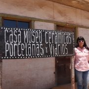 Un viaje por el pasado en exhibición de objetos de cerámica, porcelana y vidrio, ofrece Casa Museo abierta en la Salitrera Humberstone